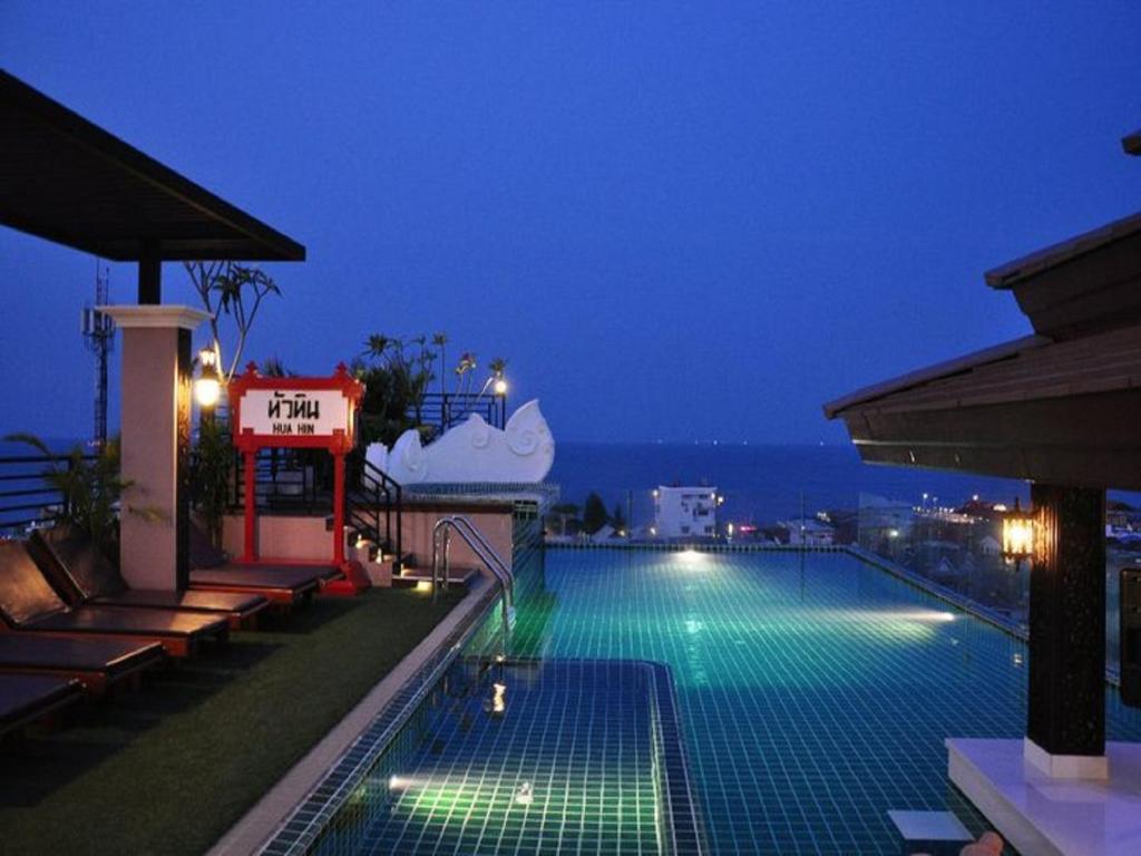 Chalelarn Hotel Hua Hin Exterior photo